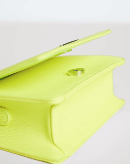 Handbag with chain strap - Image 3